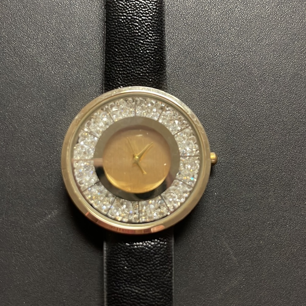 Watch - Picture 2 of 2